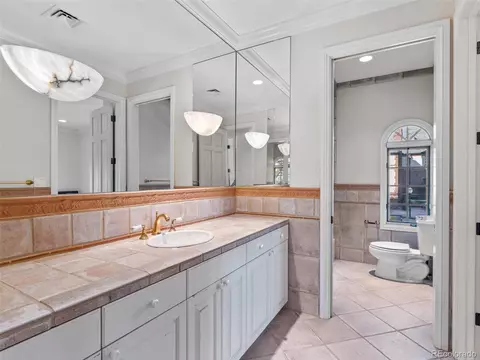 1687 E Cedar Ave, Denver, CO 80209 photo 31