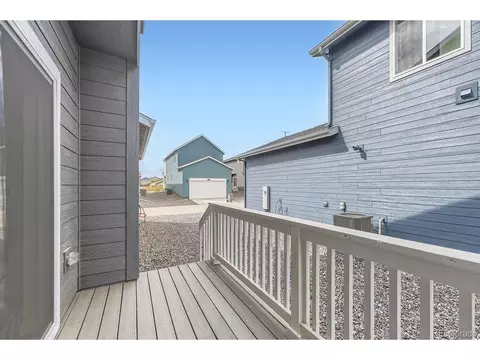 660 Aspen Ave, Bennett, CO 80102 photo 10
