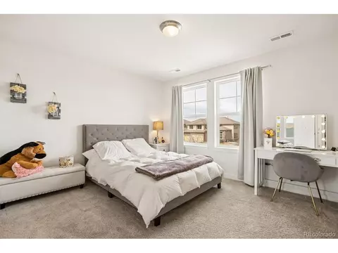 Bedroom - 27790 E Links Pl, Aurora, CO 80016 photo 2 of 5