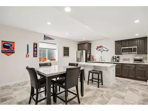 Kitchen - 27790 E Links Pl, Aurora, CO 80016 photo 7 of 9