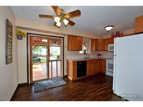 805 Table Mountain Ct, Windsor, CO 80550 photo 4