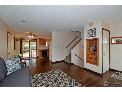 805 Table Mountain Ct, Windsor, CO 80550 photo 2