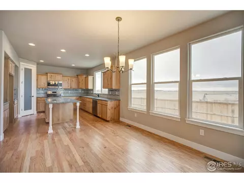 972 Mt Andrew Dr, Windsor, CO 80550 photo 4