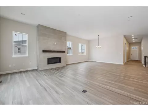 24583 E 36th Ave, Aurora, CO 80019 photo 8