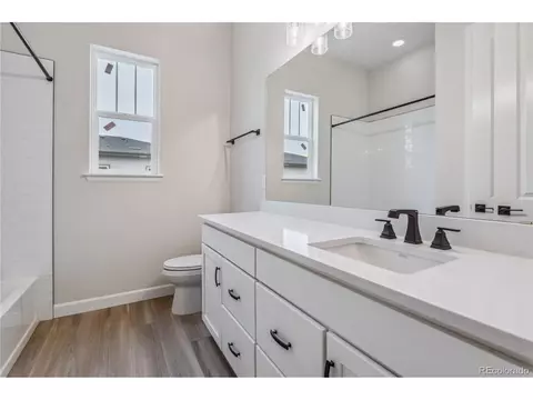24583 E 36th Ave, Aurora, CO 80019 photo 3
