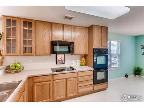 19540 E Dickenson Pl, Aurora, CO 80013 photo 13
