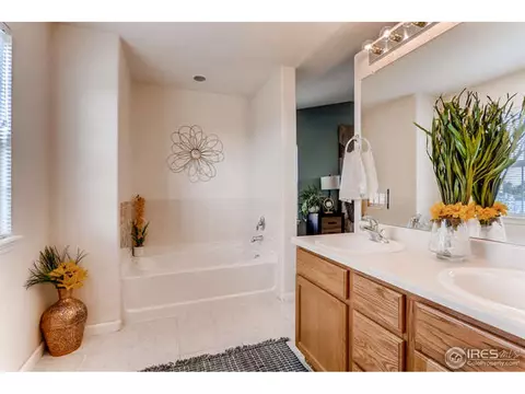 19540 E Dickenson Pl, Aurora, CO 80013 photo 21