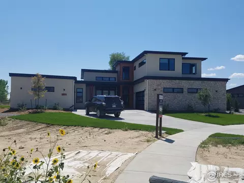 2425 Summerlin Ct, Longmont, CO 80503 photo 2