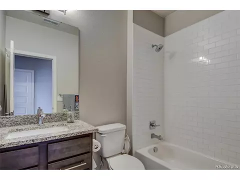 19560 E Sunset Cir, Centennial, CO 80015 photo 11