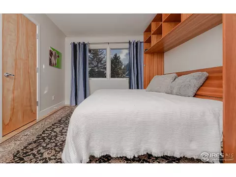 531 Hawthorn Ave, Boulder, CO 80304 photo 13