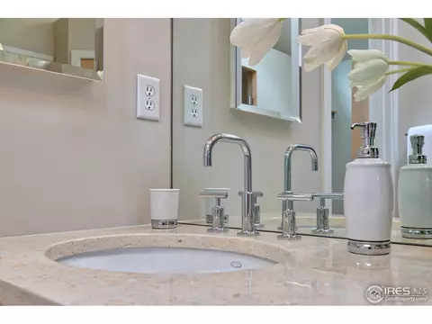 531 Hawthorn Ave, Boulder, CO 80304 photo 23