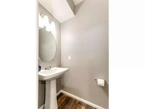21803 E 46th Ave, Aurora, CO 80019 photo 8
