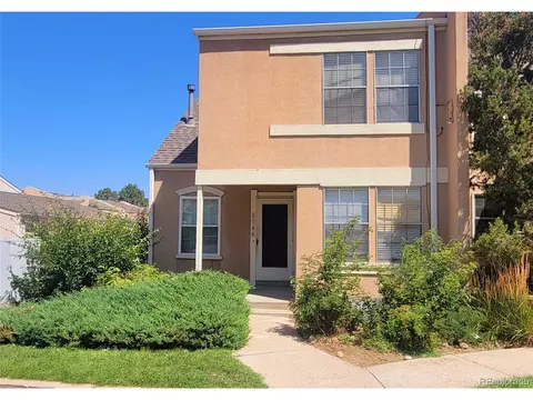 2744 S Victor St, Aurora, CO 80014