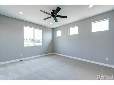 404 Gannet Peak Dr, Windsor, CO 80550 photo 23