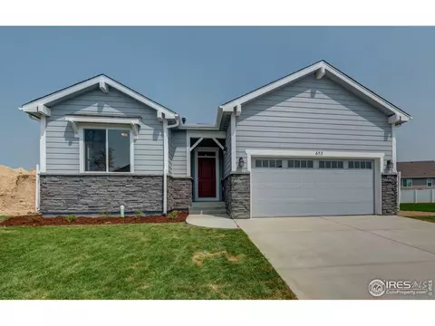 404 Gannet Peak Dr, Windsor, CO 80550 photo 2