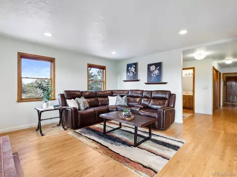 21830 E Davies Cir, Centennial, CO 80016 photo 11