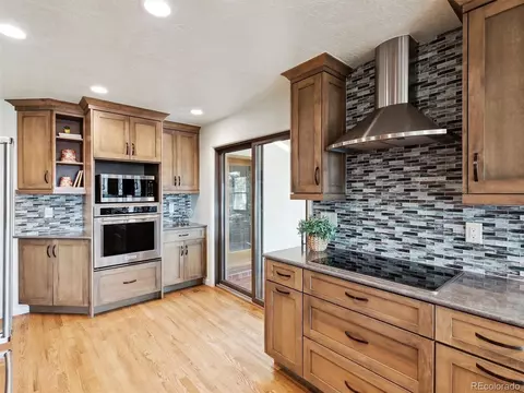21830 E Davies Cir, Centennial, CO 80016 photo 5