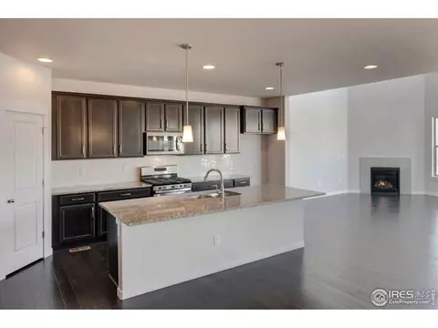 402 Capri Ct, Berthoud, CO 80513 photo 4