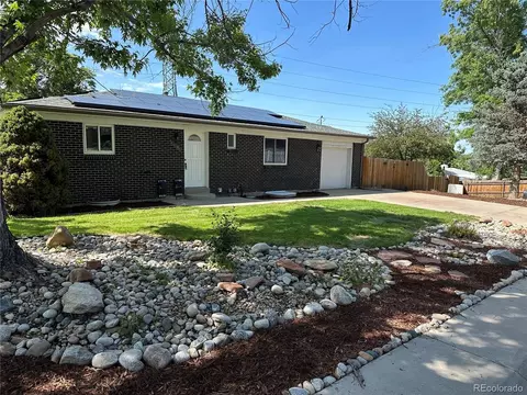 5585 W 51st Pl, Denver, CO 80212