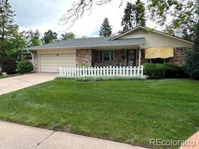 861 E Oakwood Ave, Centennial, CO 80121