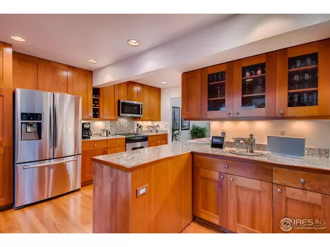 3832 Lakebriar Dr, Boulder, CO 80304 photo 10