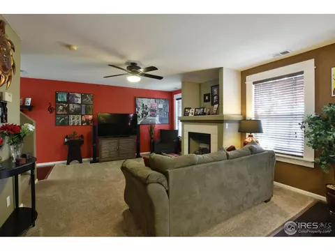 2326 E 109th Dr, Northglenn, CO 80233 photo 4