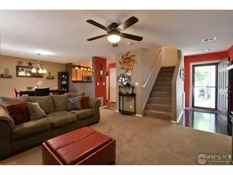 2326 E 109th Dr, Northglenn, CO 80233 photo 3