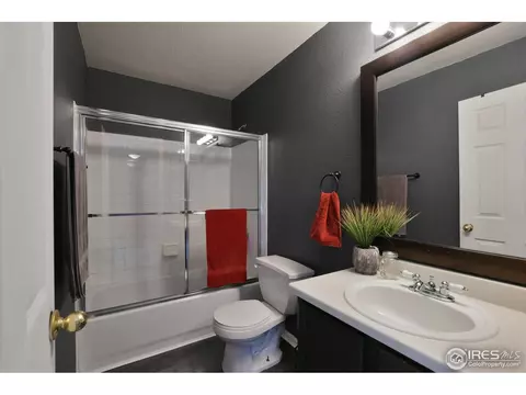 2326 E 109th Dr, Northglenn, CO 80233 photo 16