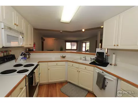 2875 Springdale Ln, Boulder, CO 80303 photo 2