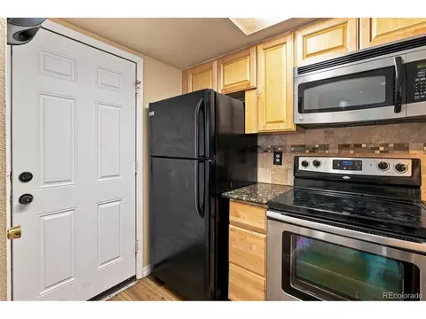 Kitchen - 10001 Evans Ave #43B, Denver, CO 80247 photo 3 of 3