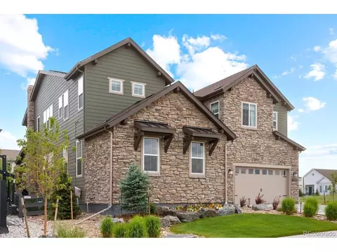 6812 Copper Sky Cir, Castle Rock, CO 80108