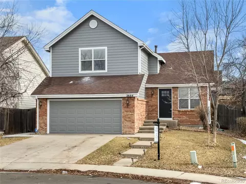 2664 S Halifax Ct, Aurora, CO 80013