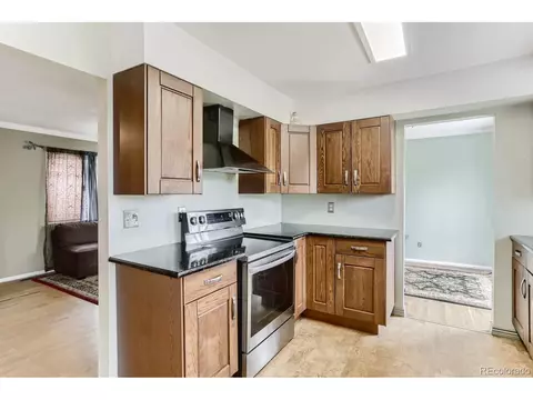 1291 Eagle St, Aurora, CO 80011 photo 9