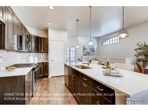 11540 E 26th Ave, Aurora, CO 80010 photo 2