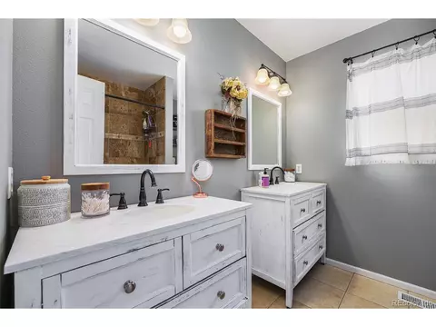20204 E Progress Pl, Centennial, CO 80015 photo 19