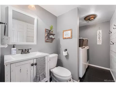 20204 E Progress Pl, Centennial, CO 80015 photo 11