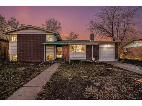 3159 Vaughn St, Aurora, CO 80011