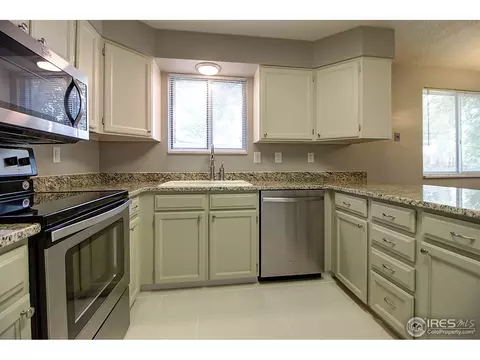 4321 E 115th Pl, Thornton, CO 80233 photo 12
