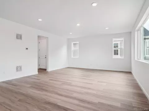 45910 Gentry Ave, Bennett, CO 80102 photo 7