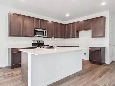 45910 Gentry Ave, Bennett, CO 80102 photo 4