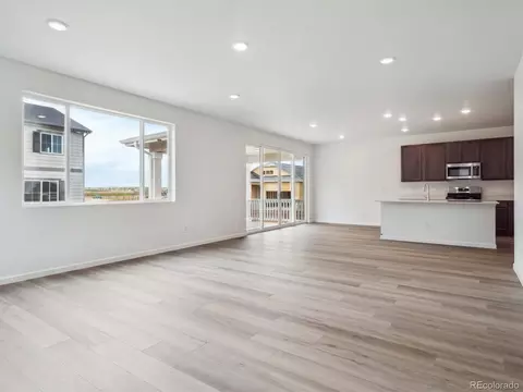 45910 Gentry Ave, Bennett, CO 80102 photo 9