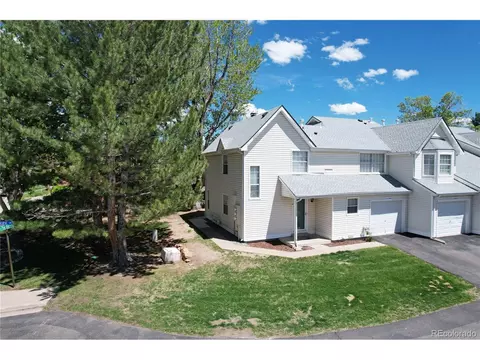 12594 E Pacific Cir #A, Aurora, CO 80014