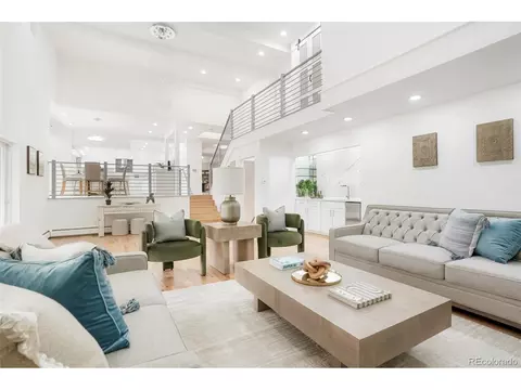 3940 S Monaco Pkwy, Denver, CO 80237