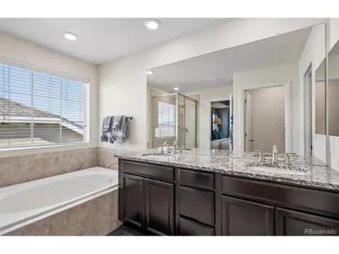 Bath - 8509 Eldora Way, Arvada, CO 80007 photo 3 of 6