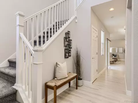 15862 E Warner Dr, Denver, CO 80239 photo 21
