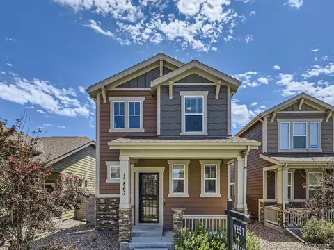 15862 E Warner Dr, Denver, CO 80239 photo 2
