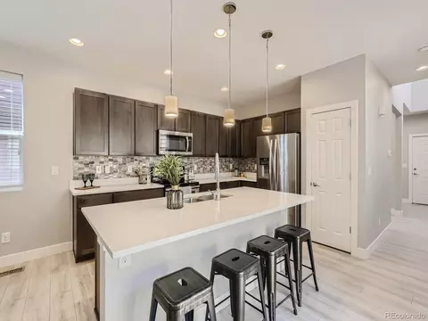 15862 E Warner Dr, Denver, CO 80239 photo 12
