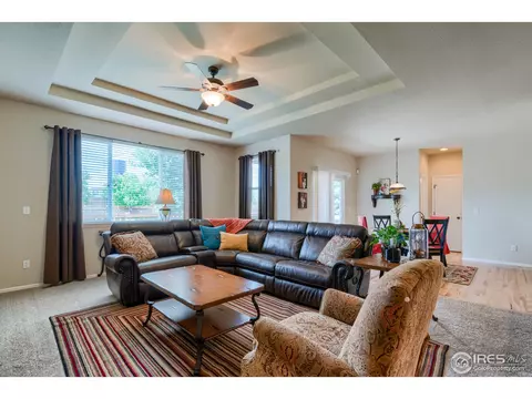 552 Wycombe Ct, Windsor, CO 80550 photo 3