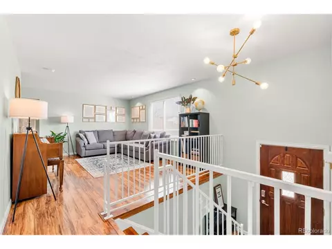 15876 E Flora Pl, Aurora, CO 80013 photo 2
