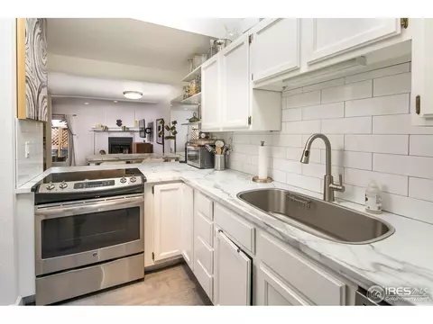 3147 Bell Dr, Boulder, CO 80301 photo 5